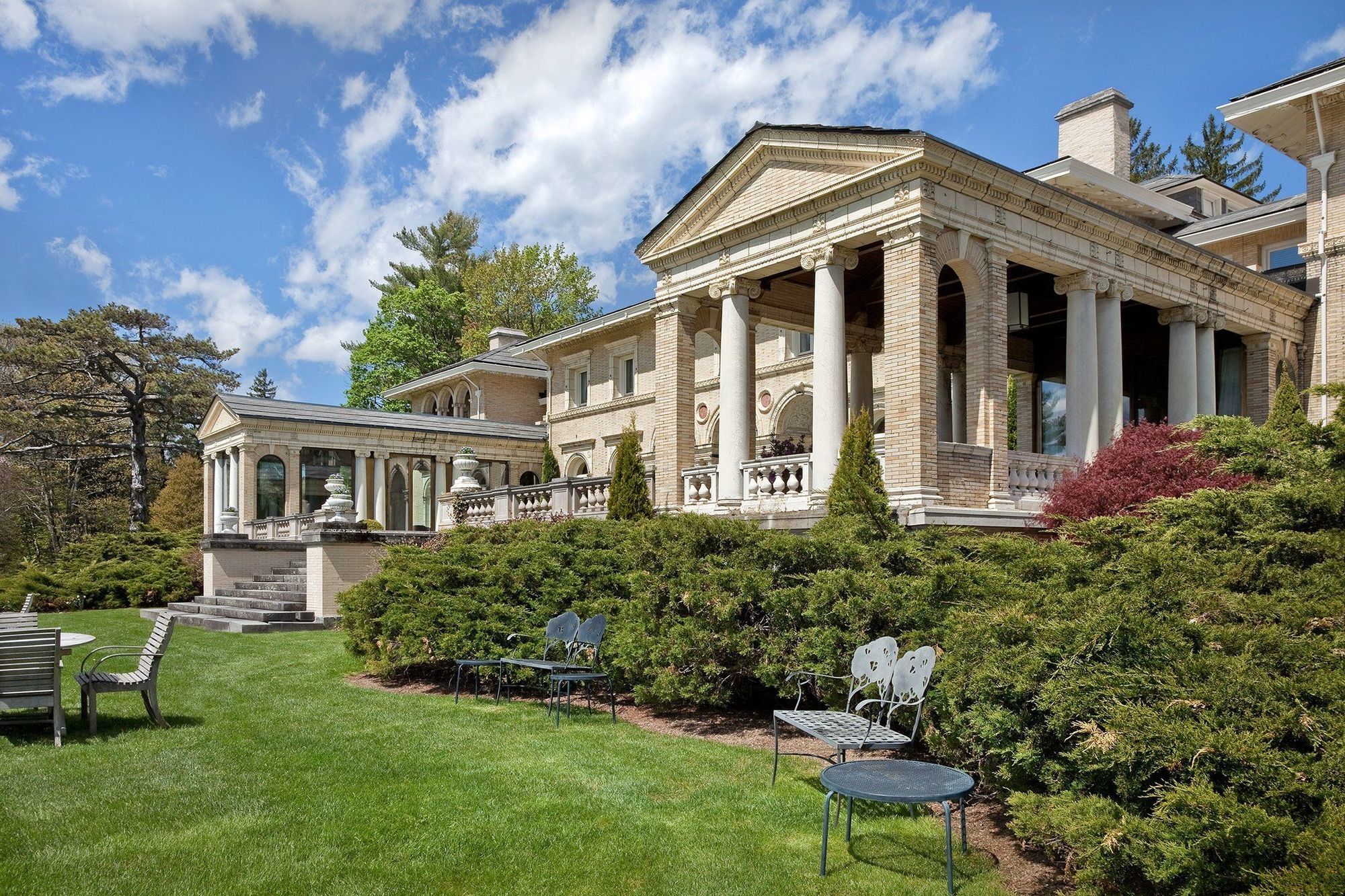 Wheatleigh Hotel Lenox Eksteriør billede